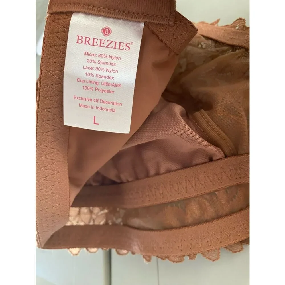 Breezies Lace-Trim Wireless Bralette Size Large